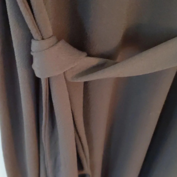 H&M M Sage green dress - Picture 4 of 6